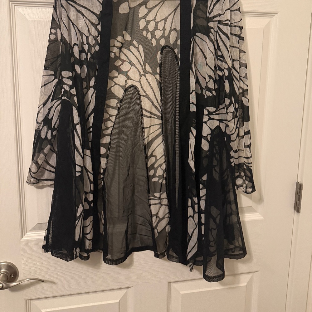 Joseph Ribkoff, Coverup, Sheer - Picture 2 of 5